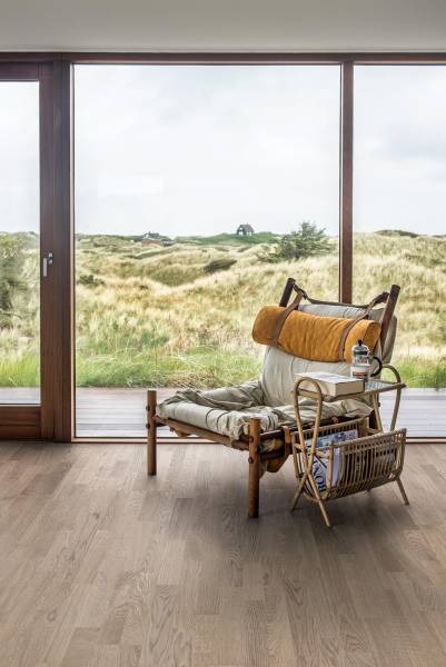 Parque bois finition mate en chêne KA-08